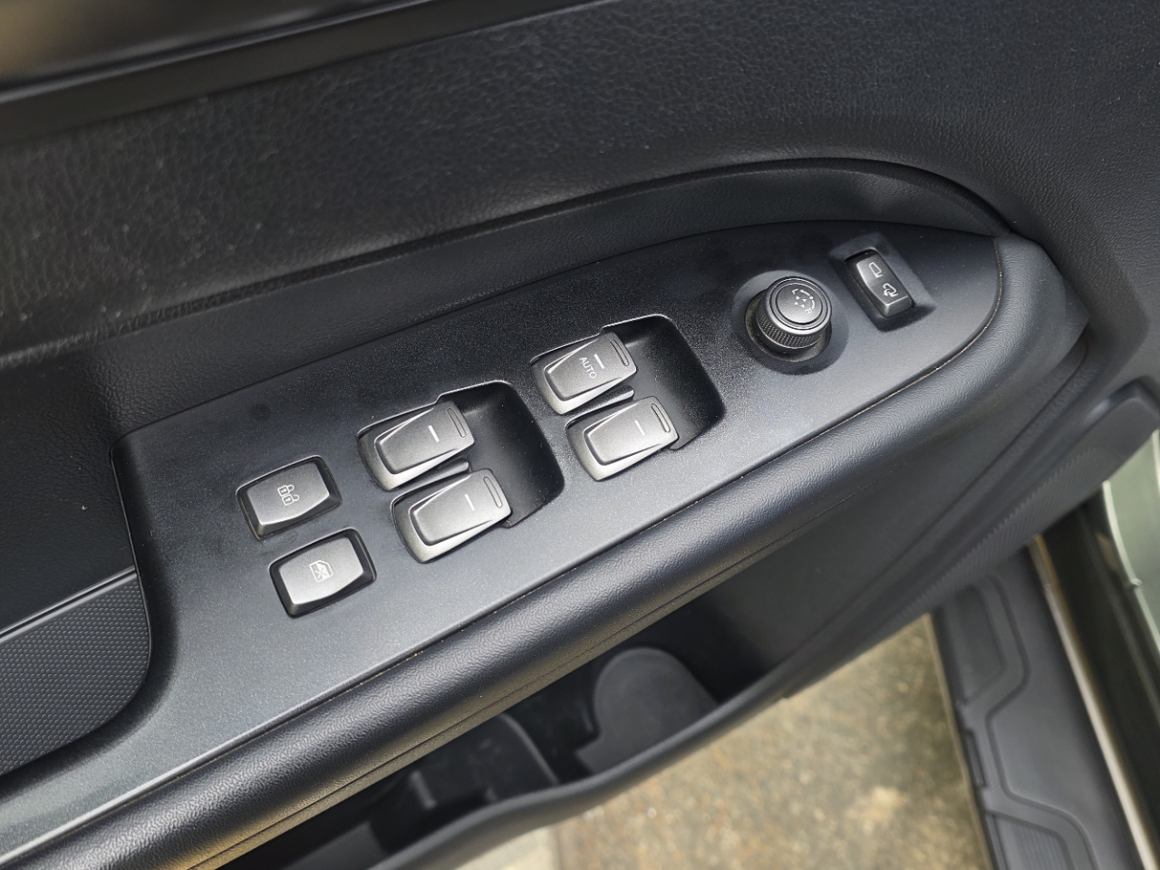 더 뉴 렉스턴 스포츠 4WD 프레스티지 - 사진 4
