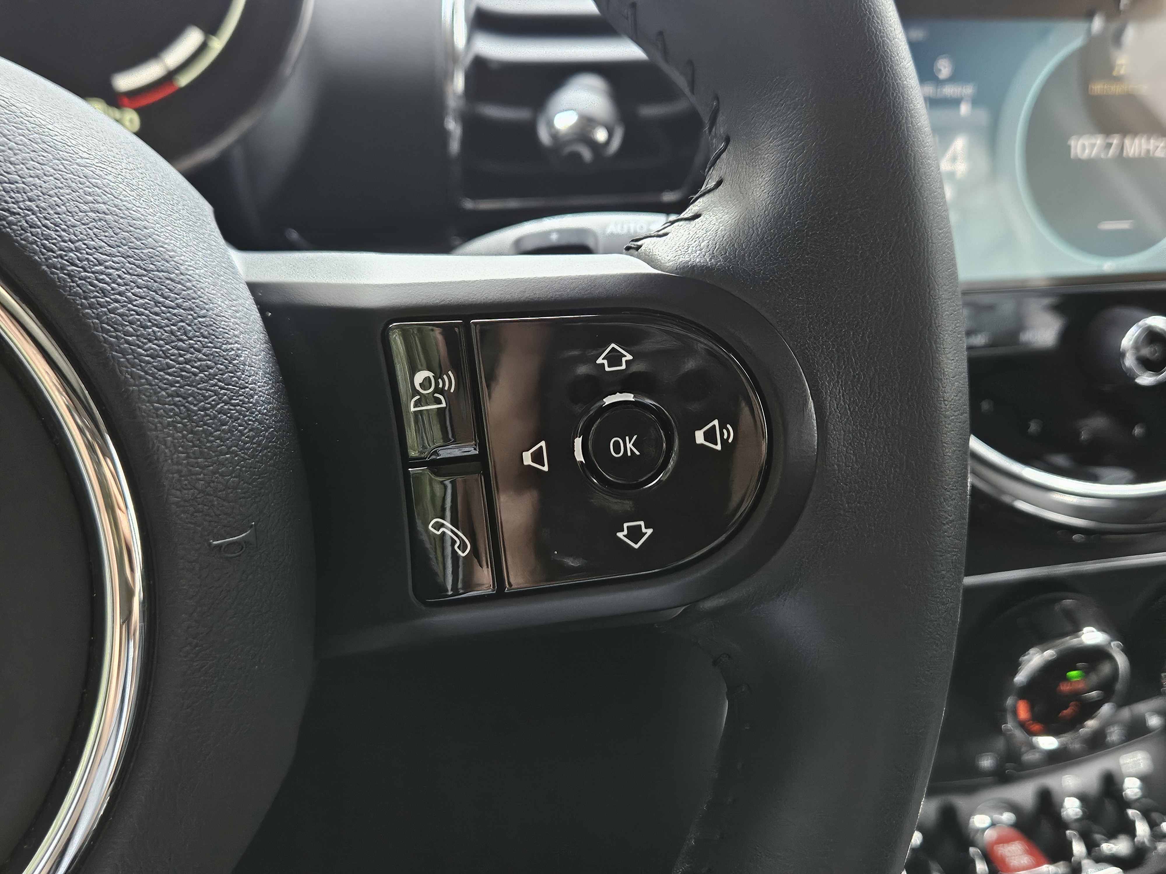 쿠퍼 클럽맨 클래식 2세대 - 사진 10