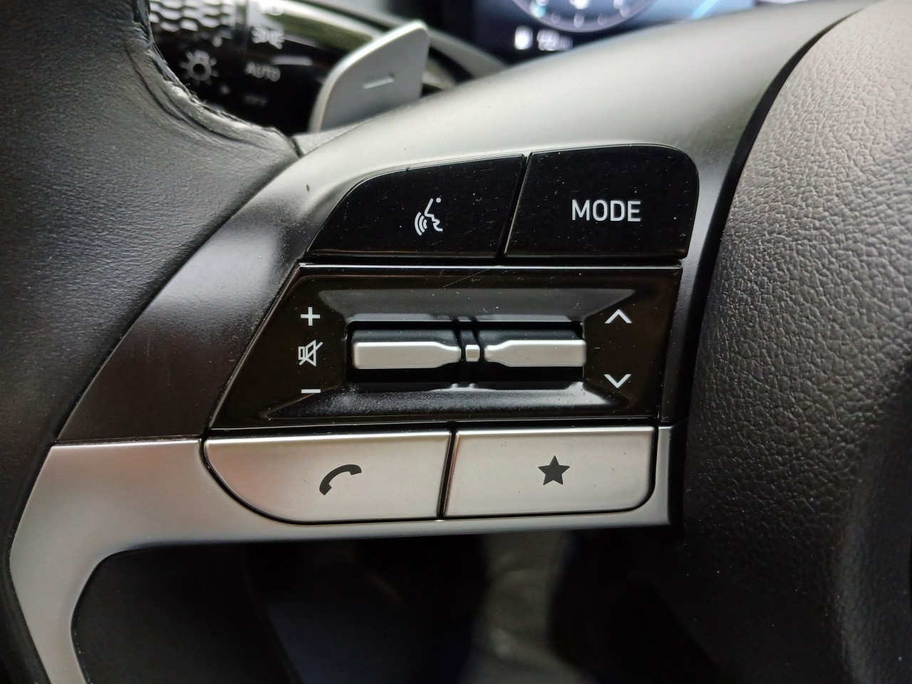 투싼 (NX4) 1.6 터보 2WD 인스퍼레이션 - 사진 10