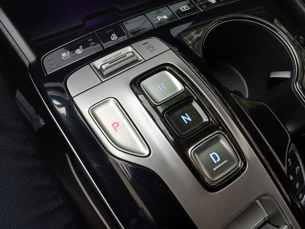투싼 (NX4) 1.6 터보 2WD 인스퍼레이션 - 사진 16