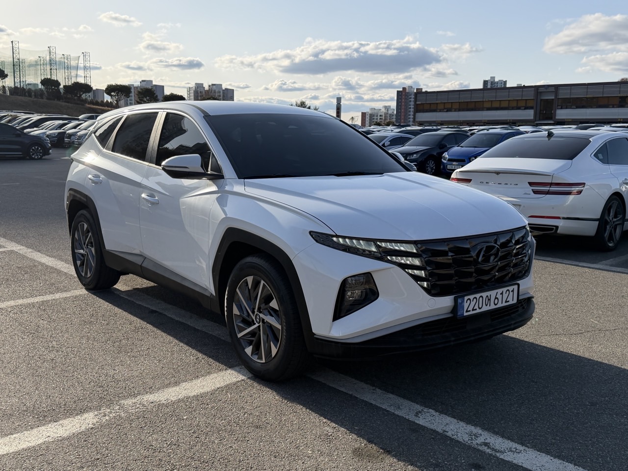 투싼 (NX4) 1.6 터보 2WD 모던 - 사진 2