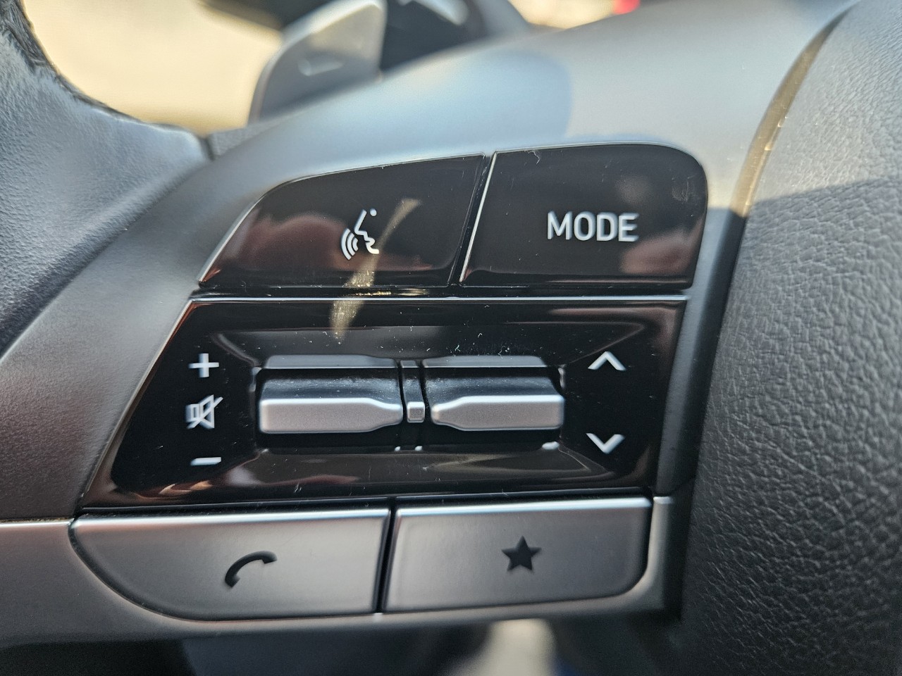 투싼 (NX4) 1.6 터보 2WD 모던 - 사진 8