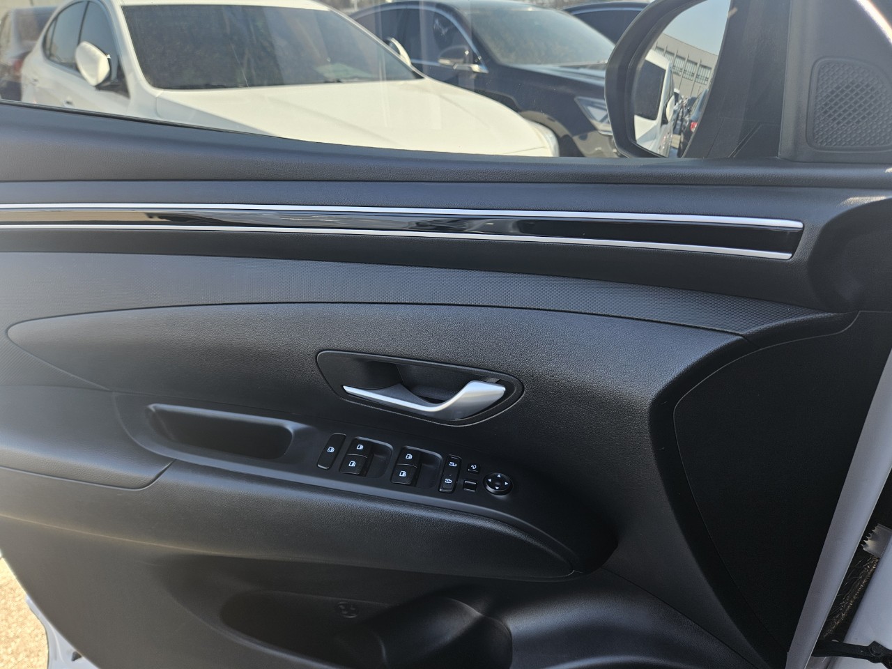 투싼 (NX4) 1.6 터보 2WD 모던 - 사진 15