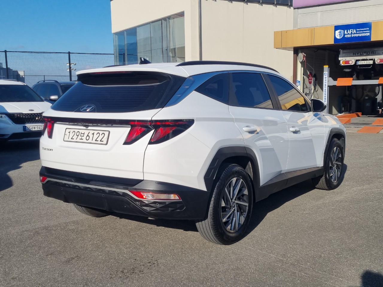 투싼 (NX4) 1.6 터보 2WD 프리미엄 - 사진 2