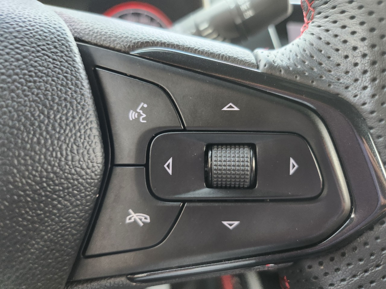 트레일블레이저 1.3 터보 2WD RS - 사진 15