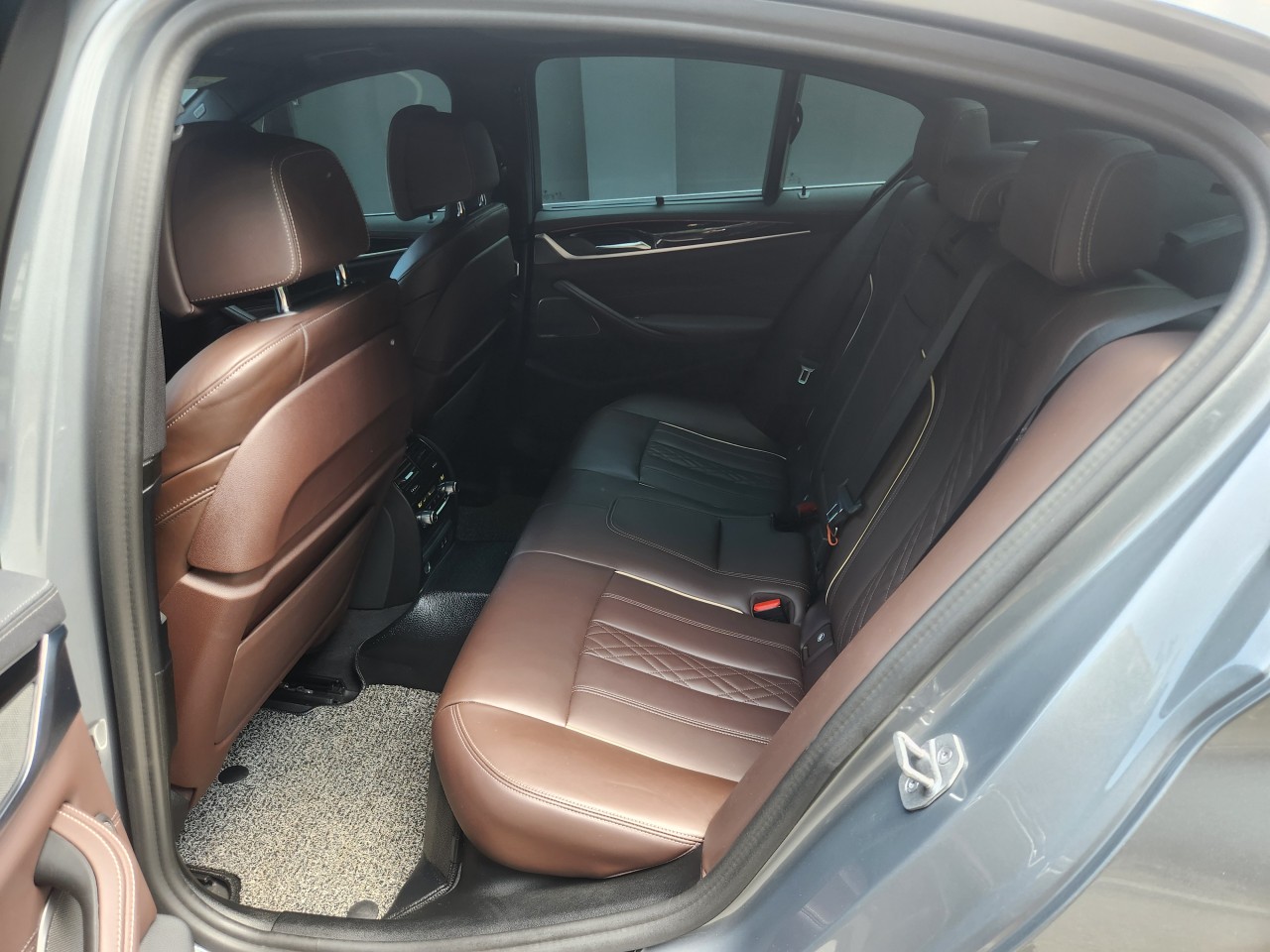 BMW 5시리즈 (G30) 530i xDrive M스포츠 - 사진 14